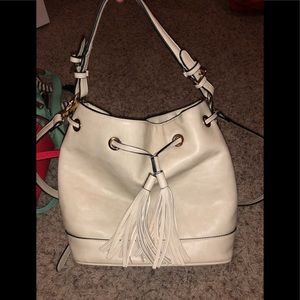 Stitch Fix cream bucket tassel bag purse